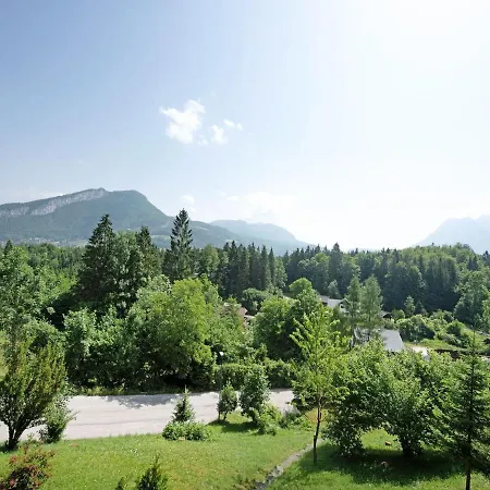 Cosy Holiday In With Balcony